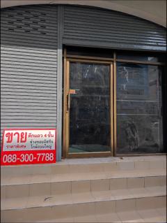 ขายอาคารพาณิชย์ 4 ชั้น 15 ตารางวา พร้อมชั้นลอย อยู่ติดบริษัทมิสทีน ใกล้ถนนรามคำแหง ถนนวงแหวน และสถานีรถไฟฟ้า-202511271203471764219827506.jpg