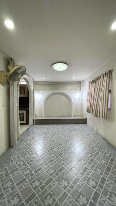 ขายบ้านเดี่ยวโกลเด้นเพลส ฉลองกรุง22-202511271234091764221649607.jpg