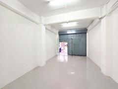 ให้เช่า อาคารพาณิชย์ 4 ชั้น ห้องมุม ฉัตรหลวง 17 รังสิต-คลองสาม ปทุมธานี ทำเลย่านธุรกิจ เติบโตต่อเนื่อง -202511271426091764228369540.jpg