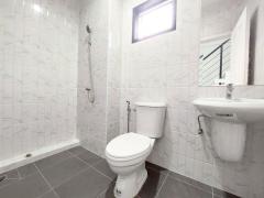 ให้เช่า อาคารพาณิชย์ 4 ชั้น ห้องมุม ฉัตรหลวง 17 รังสิต-คลองสาม ปทุมธานี ทำเลย่านธุรกิจ เติบโตต่อเนื่อง -202511271426161764228376792.jpg