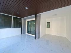 ขายด่วนทาวน์เฮ้าส์ หมู่บ้านพฤกษาวิลล์ 57 บ้านรีโนเวทใหม่พร้อมอยู่ (N.1929)-202511281008441764299324893.jpg