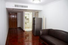 Condo Omni Tower Asoke Nana ใกล้ BTS นานา 49 ตารางเมตร 1 ห้องนอน 1 ห้องครัว ชั้นสูง ตกแต่งครบ-202511281052281764301948889.jpg