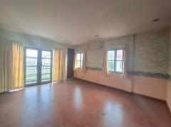 ขายบ้านเดี่ยว หมู่บ้านนันทวัน วัชรพล 5 - 113.3 ตร.ว. **ใกล้จุดขึ้น-ลงทางด่วน เพียง 2 นาที**-202511281107591764302879913.jpg