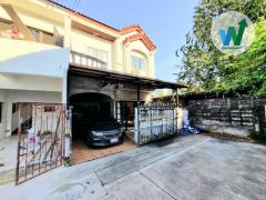 ขายทาวน์เฮ้าส์ หมู่บ้าน ช.รุ่งเรือง4 ซ.ประชาราษฎร์5 ใกล้จุดขึ้นทางด่วน ศรีรัช-วงแหวนรอบนอก