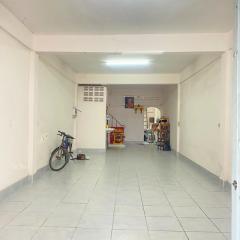 พื้นที่กว้าง MRT สิรินธร 800 ม.จรัญสนิทวงศ์ 44-50อาคารพาณิชย์ 3 ชั้น เซ็นทรัล ปิ่นเกล้า 2.4 กม. สภาพสวย 17 ตร.วา.