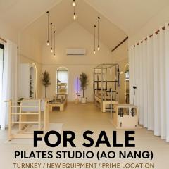ขายสตูดิโอพิลาทิส อ่าวนาง ในย่านที่มีผู้คนพลุกพล่าน ตรงข้ามร้านอาหารชื่อดัง