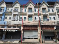 ขายด่วน อาคารพาณิชย์ 3.5 ชั้น หมู่บ้านสถาพร คลอง 4 ธัญบุรี