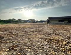 ขายที่ดินเปล่า ใกล้ตลาดแม่กวง 56 ตร.วา  ที่ดินถมแล้ว มีน้ำไฟฟ้าผ่านแล้วครบ 