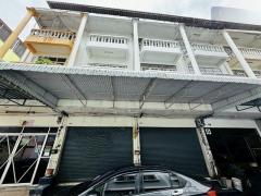 ให้เช่าถูกที่สุด 2คูหา อาคาร 3ชั้น 5นอน จดทะเบียนได้ MRT บางแค 1.2กม.5น้ำ 52ตร.วา. 580ตร.ม. ม.สยาม 2.3 กม. เพชรเกษม 52-58  ซีคอนบางแค 1 กม. 