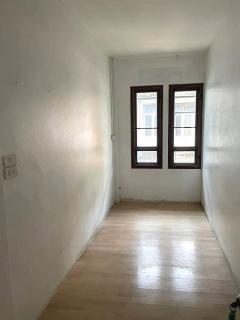 ขายอาคารพาณิชย์4ชั้น2คูหาเขตพระนครใกล้ถนนพระเมรุ เนื้อที่24ตรว สามารถทำเป็นHostel หรือหอพัก ได้เลยมี มี6ห้องนอนใหญ่ 4 ห้องนอนเล็ก  7 ห้องน้ำ 1 ห้องครัวใกล้วัดบวรนิเวศราชวรวิหาร  วัดตรีทศเทศ -202511301414011764486841844.jpg