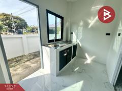 ขายทาวน์เฮ้าส์หลังริม เนื้อที่เริ่มต้น 25.4 ตร.วา สัตหีบ ชลบุรี-202511301617101764494230450.jpg