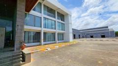 ขายโรงงานพร้อมที่ดินติดถนนสาย 36 ใจกลาง EEC ขนาดที่ดิน: 30-2-53.8 ไร่ ผังม่วงระยอง