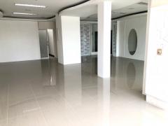 ขายถูกมาก!! อาคารพาณิชย์ 4 ชั้น 3 คูหาติดกัน ติดถนนใหญ่ อ.เมืองเชียงใหม่ ตรงข้ามโลตัสรวมโชค จะซื้อ3ห้องหรือซื้อแยกก็ได้-202512011759591764586799082.jpg