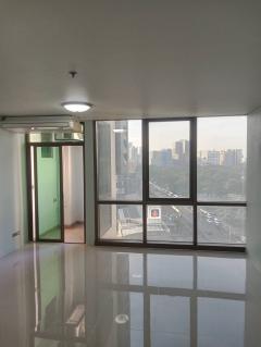 ขายให้เช่าคอนโดลุมพินี พาร์ควิว กรุงเทพ 40 ตรม. ราคา 6.7 ล้านบาท ค่าเช่า 18,000 บาท ต่อเดือน-202512012202041764601324003.jpg