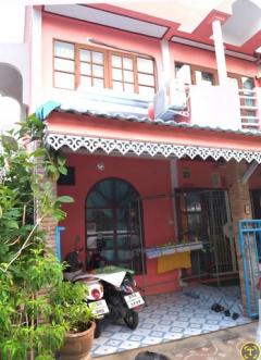 ให้เช่าทาวน์เฮ้าส์2ชั้น หลังมุม18ตรว. อยู่เพชรเกษม 112 ซอยหมู่บ้านครู  ใกล้รพ.เกษมราษฎร์