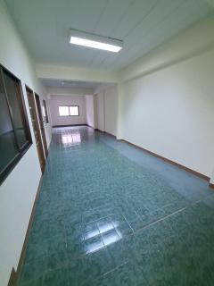 ขายอาคารพาณิชย์ติดถนนตลาดรังสิต ราคาพิเศษ ด่วน!!-202512021022091764645729744.jpg