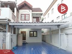 ขายทาวน์เฮ้าส์หลังริม-หมู่บ้านเลิศ