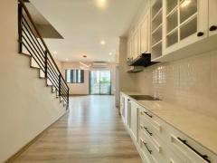 ให้เช่า อาคารพาณิชย์ 4 ชั้นVERVE เพชรเกษม 81 272 ตรม. 27 ตร.วา ตกแต่งสวยมาก อยู่หน้าโครงการ เหมาะทำโฮมออฟฟิศ คาเฟ่แมว-202512031529361764750576162.jpg