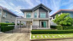 ลดราคา บ้านเดี่ยว เพฟ บางนา สไตล์ Modern ราคาถูก วิวหน้าสวนสาธารณะ