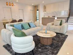 ให้เช่าบ้านเดี่ยวหรู 3 นอน  หมู่บ้าน Centro บางนา ใกล้ Mega Bangna เพียง 10 นาที 2 ชั้น 52 ตรว พร้อมเข้าอยู่-202512031756271764759387777.jpg