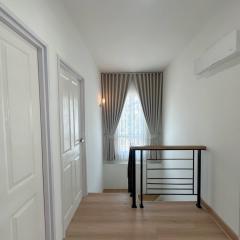 ให้เช่าบ้านใหม่เอี่ยม Golden Neo Sukhumvit–Lasalle  4-นอน 3-น้ำ 2 Parking-202512031834061764761646895.jpg