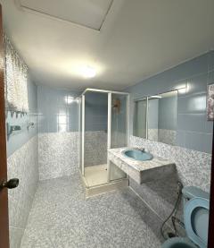 ขาย บ้านเดี่ยว 5 นอน ซอยประชาชื่น 30  ใกล้ โรงพยาบาลเกษมราษฎร์ ประชาชื่น 84 ตรว 2 ชั้น-202512040118411764785921709.jpg