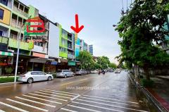 อาคารพาณิชย์ ติดถนนลาดพร้าว-วังหิน (ใกล้วัดลาดพร้าว) เนื้อที่ 17 ตรว. แขวงลาดพร้าว เขตลาดพร้าว-202512041040051764819605383.jpg