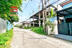 ที่ดินพร้อมสิ่งปลูกสร้าง ซอยลาดพร้าว 87 แยก 21 เนื้อที่ 86 ตรว. ถนนลาดพร้าว แขวงคลองเจ้าคุณสิงห์ เขตวังทองหลาง-202512042306441764864404478.jpg