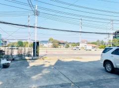 ขายถูกอาคารพาณิชย์ 4ชั้น 3คูหาติดกัน ติดถนนสมโภช700ปี ตรงข้ามโลตัสรวมโชค เมืองเชียงใหม่.-202512061407441765004864027.jpg