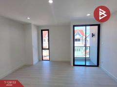 ขายทาวน์โฮม 3 ชั้น ซอยนาคนิวาส 37 แยก 1-8 เขตลาดพร้าว กรุงเทพฯ-202512061754261765018466934.jpg