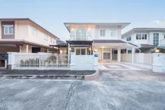 บ้านรีโนเวทใหม่ โครงการ วรารมย์ แก้วนวรัฐ  ใกล้ถนนวงแหวนรอบสาม