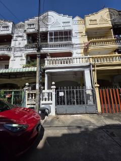 ทาวน์โฮม วิมเบอร์ลี่โฮม ลาซาล ซอย1 สุขุมวิท 105