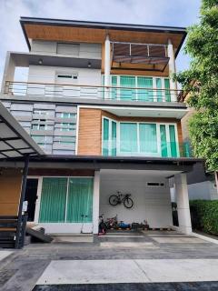ให้เช่าบ้านเดี่ยว 3 ชั้น 430 ตร.ม. The Gallery House Pattern เฟส 3 ใกล้ MRT ลาดพร้าว