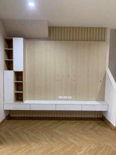 ขาย ทาวน์โฮมหลังใหญ่ หมู่บ้าน Golden Valley ศรีราชา หมู่บ้านใหม่ เงียบสงบ สิ่งอำนวยความสะดวกครบ เดินทางสะดวก ใกล้โรงเรียนอัสสัมชัญ ศรีราชา-202512072225381765121138857.jpg