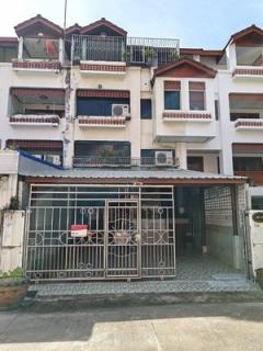 ขายทาวน์เฮ้าส์ 4 ชั้น 36 ตร.ว. พื้นที่ใหญ่ 410 ตร.ม. ซอยแจ้งวัฒนะ-ปากเกร็ด 28 ทำเลศูนย์ธุรกิจแจ้งวัฒนะ หลังเซ็นทรัล ใกล้ MRT 400 เมตร