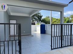 บ้านทาวน์เฮาส์สองชั้น ให้เช่า เขาน้อย-เนินพลับหวาน หลังมุม