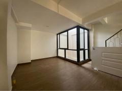 P1728 ขายตึกแถว อาคาร 4.5 ชั้น ซอยประชาสงเคราะห์ 33 ใหม่พร้อมเข้าอยู่