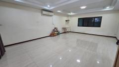 P1727 ให้เช่าอาคาร 5 ชั้น ซอยประชาราษฎร์บำเพ็ญ15 ใกล้MRTห้วยขวาง1กิโลเมตร เทวลัยพระพิฆเนศ