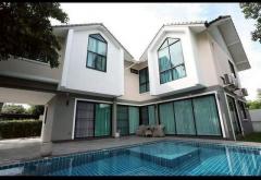 ให้เช่าบ้านสวยหลังใหญ่ ฟังก์ชันครบ โครงการ รีเจ้นท์โฮม1 