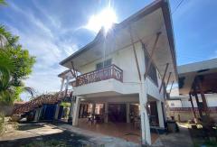 ขายบ้านเดี่ยวยกสูง 1 หลัง และ เรือนไทยเล็ก 1 หลัง 129.8 ตร.ว. ใกล้ ม.รัตนาธานี-202512111214331765430073756.jpg