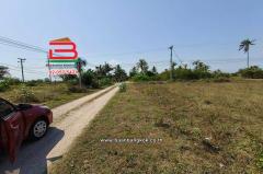 ที่ดินเปล่า เนื้อที่ 33-0-38 ไร่ ซอยสันตินคร ใกล้หมู่บ้านศิริวรรณ ถนนเพชรเกษม ตำบลอ่าวน้อย อำเภอเมืองประจวบคีรีขันธ์ ประจวบคีรีขันธ์-202512111505051765440305489.jpg