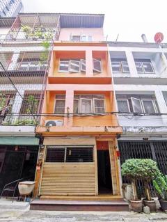 BTS บางจาก 250ม. 3 นอน  โลตัส สุขุมวิท50 800ม.ให้เช่าสำนักงาน โชว์รูมเท่านั้น ทั้ง 4 ชั้น 18ตร.วา.372ตร.มสุขุมวิท 89-97 BTS อ่อนนุช 700ม. 