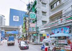  รร.นานาชาติเวลส์ 450 ม. โลตัส สุขุมวิท50 900 ม BTSบางจาก 308 ม. ให้เช่าสำนักงาน หรือ โชว์รูมเท่านั้น 4 ชั้น สุขุมวิท89-95  3นอน