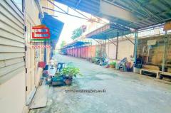 อาคารพาณิชย์ เนื้อที่ 16 ตร.ว. แยกคอกวัว ศาลเจ้าพ่อเสือ, ใกล้ศาลเจ้าพ่อเสือ ถนนราชดำเนินกลาง แขวงศาลเจ้าพ่อเสือ เขตพระนคร-202512111611341765444294176.jpg