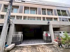 ให้เช่าทาวน์โฮม 3 ชั้น 22 ตร.ว. Noble Cube ซอยพัฒนาการ 26 เฟอร์นิเจอร์พร้อมเข้าอยู่