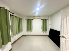 เช่าบ้าน หมู่บ้าน ร่มรื่นกรีนพาร์ค คลองหนึ่ง ซอยคุณพระ-202512120839311765503571147.jpg