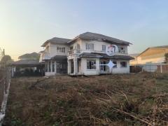 ที่ดินทำเลทอง ขายต่ำกว่าราคาตลาด! โครงการชัยพฤกษ์ บางขุนเทียน ที่ดินเปล่าพร้อมสิ่งปลูกสร้าง บนทำเลศักยภาพ ใกล้ถนนใหญ่ เดินทางสะดวก