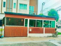 ถูกสุดๆ สุขสวัสดิ์ ม.พระจอมเกล้าธนบุรี 1.8 กม. 3 นอน ให้เช่าทาวน์โฮมหลังมุม 34ตร.วา. 270ตร.ม. 2 น้ำ พระราม3