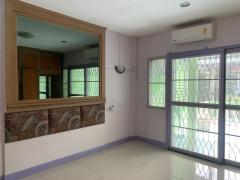 ขายทาวเฮ้าส์ 2 ชั้น หมู่บ้านพูนสินธานี 1 ซอยเคหะร่มเกล้า แขวงคลองสองต้นนุ่น เขตลาดกระบังกรุงเทพ-202512121340271765521627410.jpg