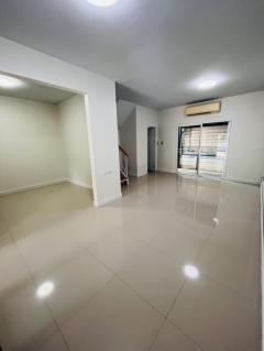 [Duplicate]ให้เช่า ทาวน์โฮม อารียา เดอะคัลเลอร์ ติวานนท์ อยู่ใกล้ถนนใหญ่ติวานนท์-202512121940541765543254924.jpg